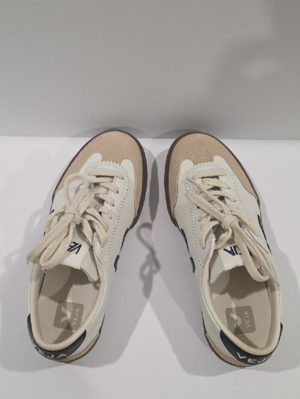 VEJA Womens VOLLEY O.T. White NAUTICO Bark Sz 38/ 7 New In BOX - Picture 8 of 10